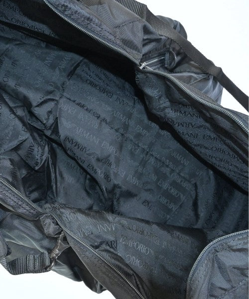 EMPORIO ARMANI กระเป๋าใส่อุปกรณ์ขนาดใหญ่
