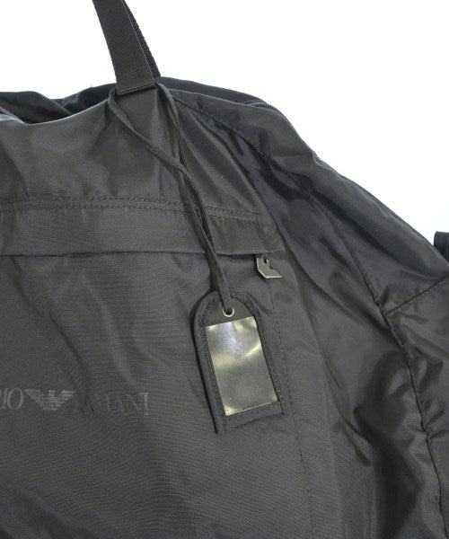 EMPORIO ARMANI กระเป๋าใส่อุปกรณ์ขนาดใหญ่