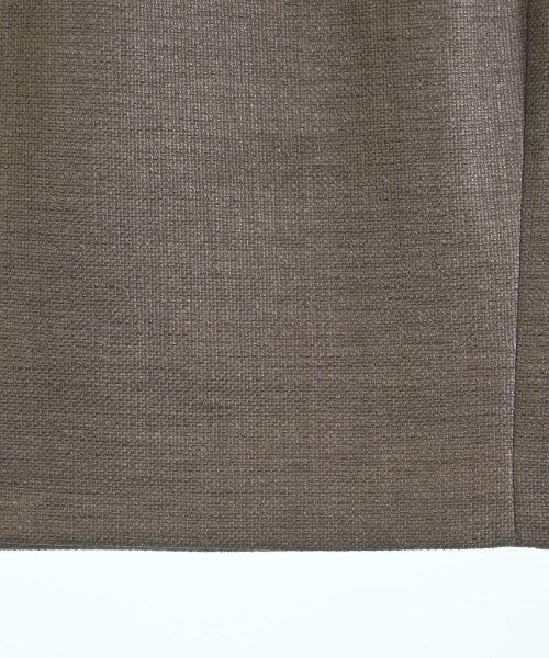 EMPORIO ARMANI กระโปรงยาวถึงเข่า