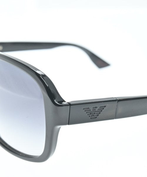 EMPORIO ARMANI แว่นกันแดด