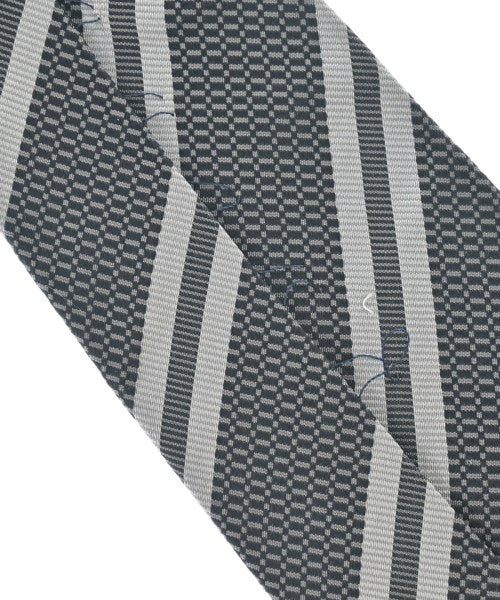 EMPORIO ARMANI เนคไท