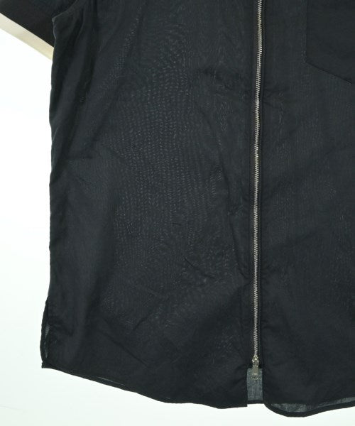 EMPORIO ARMANI เสื้อลำลอง