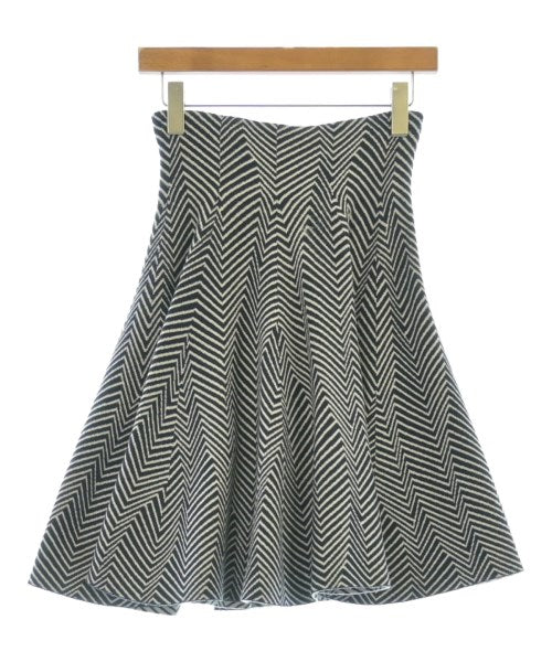 EMPORIO ARMANI กระโปรงยาวถึงเข่า