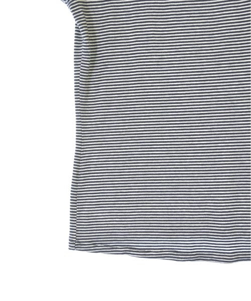 EMPORIO ARMANI เสื้อยืด/เสื้อท็อปส์