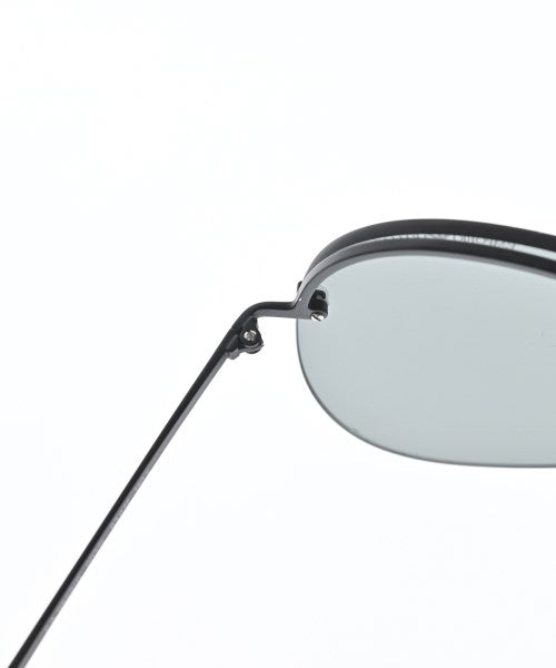 EMPORIO ARMANI แว่นกันแดด