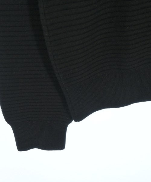 EMPORIO ARMANI เสื้อกันหนาว