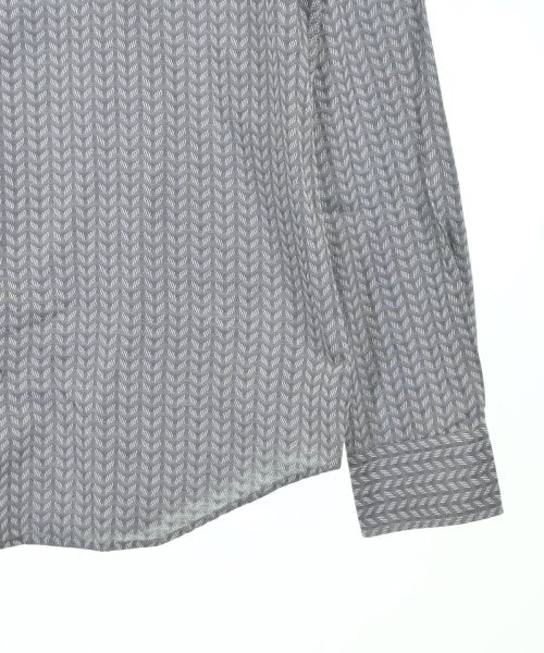 EMPORIO ARMANI เสื้อลำลอง