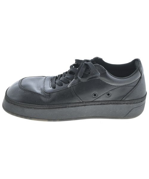EMPORIO ARMANI รองเท้าผ้าใบ