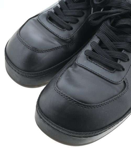 EMPORIO ARMANI รองเท้าผ้าใบ