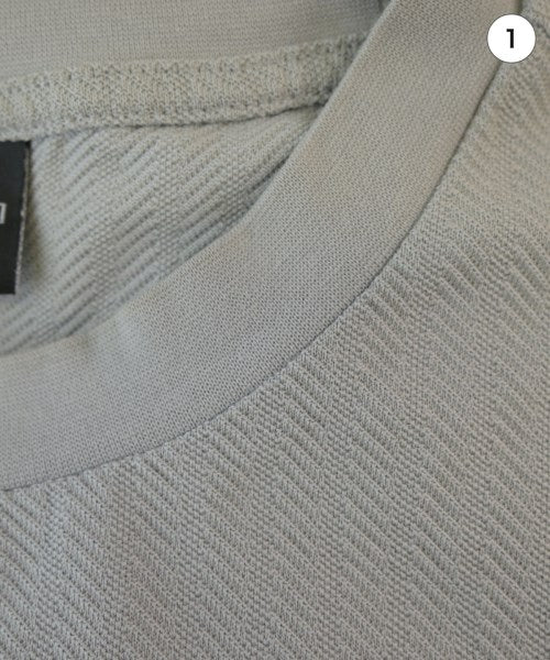 EMPORIO ARMANI เสื้อยืด/เสื้อท็อปส์