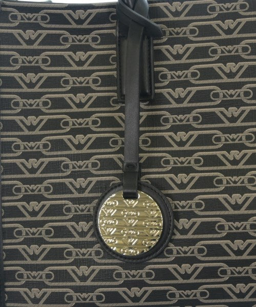 EMPORIO ARMANI กระเป๋าถือขนาดใหญ่