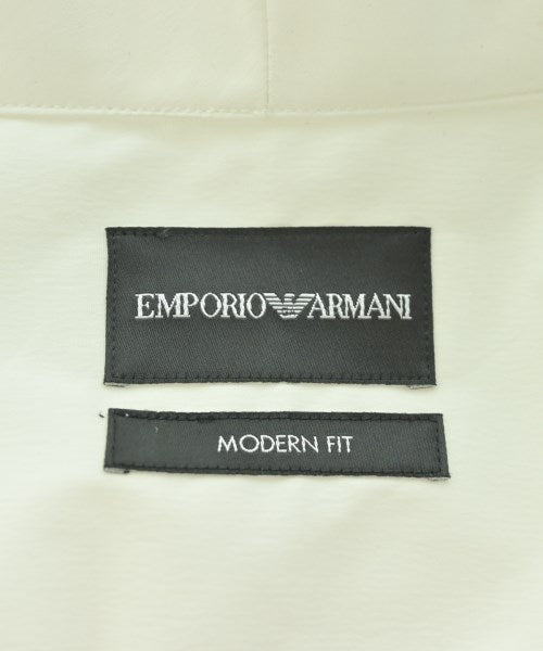 EMPORIO ARMANI เสื้อลำลอง