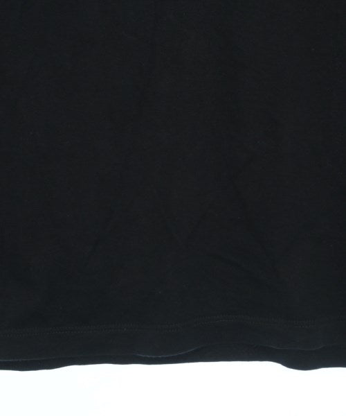 EMPORIO ARMANI เสื้อยืด/เสื้อท็อปส์