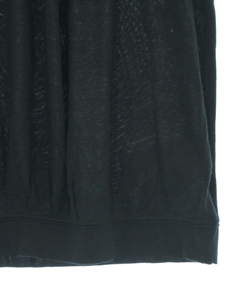 EMPORIO ARMANI เสื้อแขนกุด
