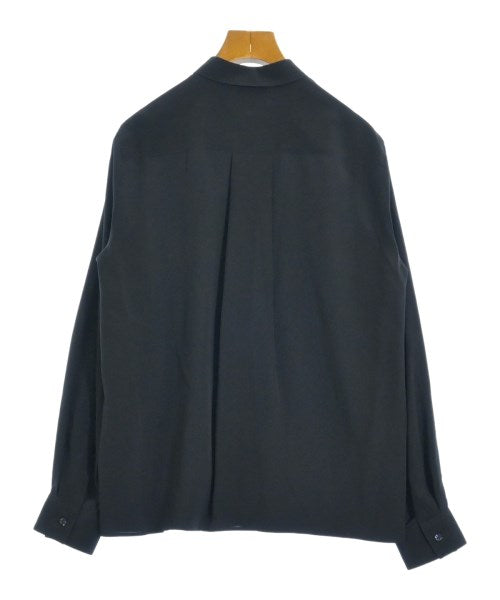 EMPORIO ARMANI เสื้อลำลอง