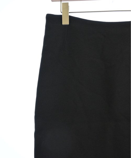 GIANNI VERSACE กระโปรงยาวถึงเข่า