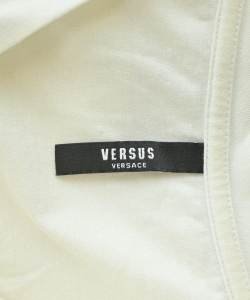 VERSUS เสื้อยืด/เสื้อท็อปส์