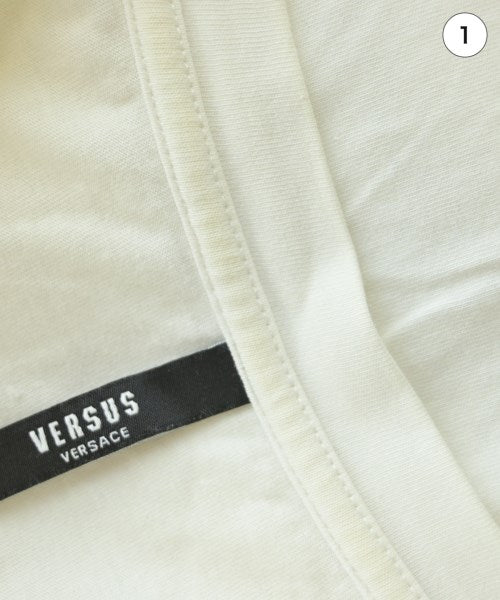 VERSUS เสื้อยืด/เสื้อท็อปส์