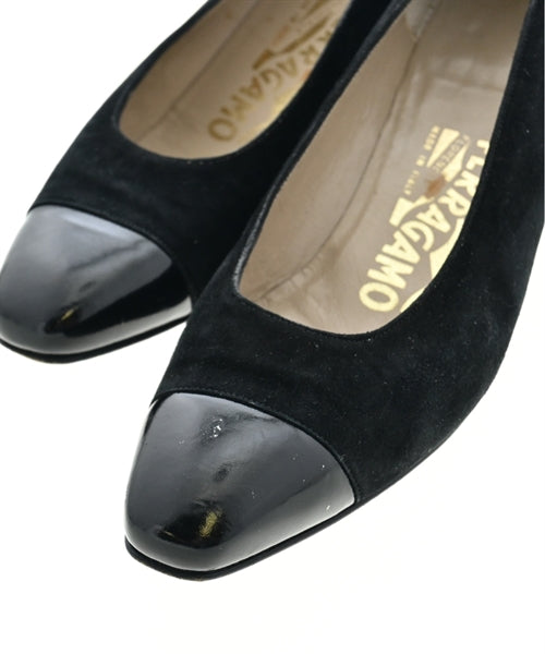 Salvatore Ferragamo รองเท้าส้นสูง
