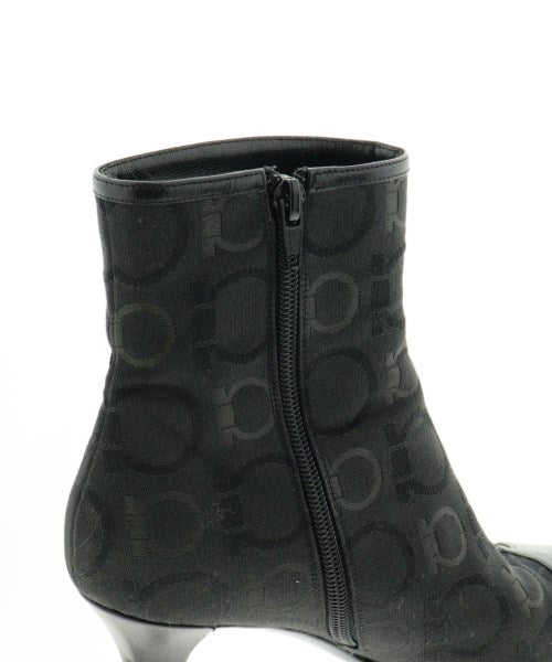 Salvatore Ferragamo รองเท้าบูท