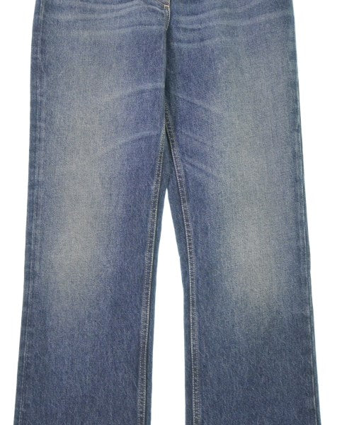 Salvatore Ferragamo ยีนส์