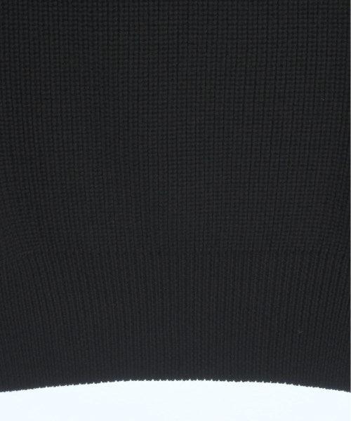 Salvatore Ferragamo เสื้อกันหนาว