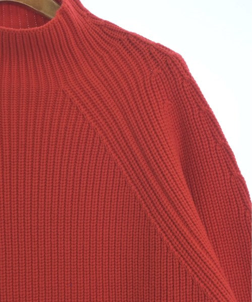 Salvatore Ferragamo เสื้อกันหนาว