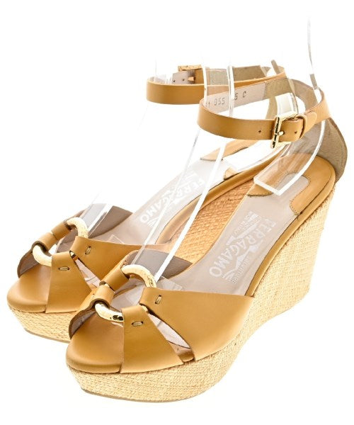 Salvatore Ferragamo รองเท้าแตะ
