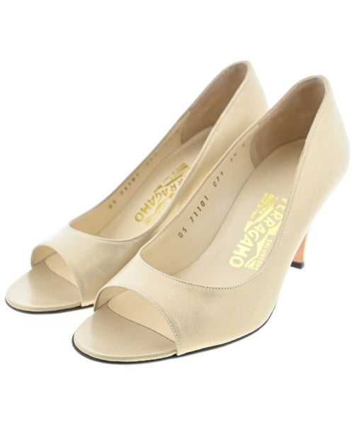 Salvatore Ferragamo รองเท้าส้นสูง