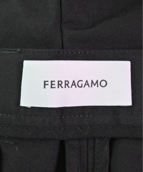 Salvatore Ferragamo กางเกงขายาว