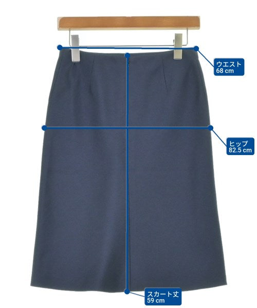 Salvatore Ferragamo ชุดสูทแบบครบเซต (อื่นๆ)