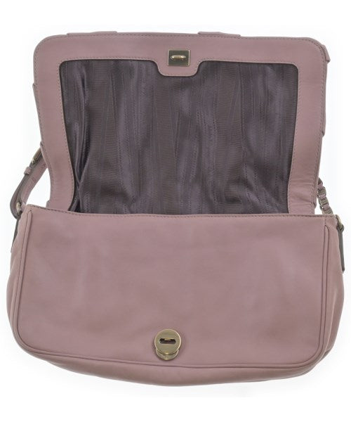 Salvatore Ferragamo กระเป๋าสะพาย