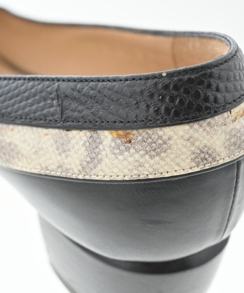 Salvatore Ferragamo รองเท้าสวมทางการ
