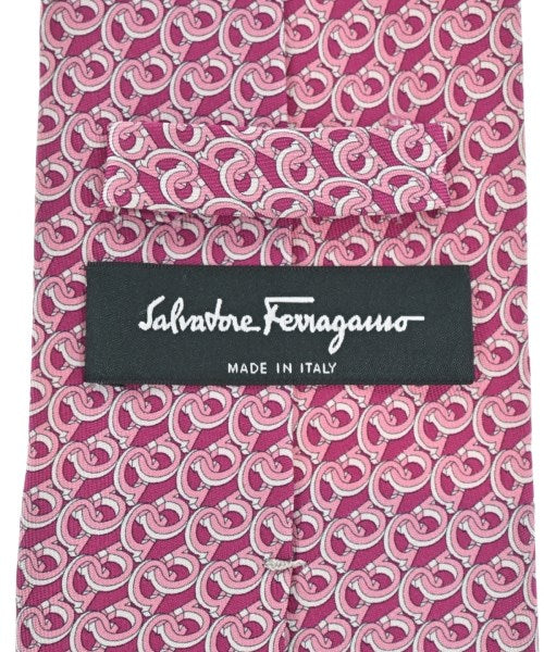 Salvatore Ferragamo เนคไท