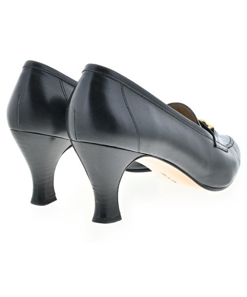 Salvatore Ferragamo รองเท้าส้นสูง