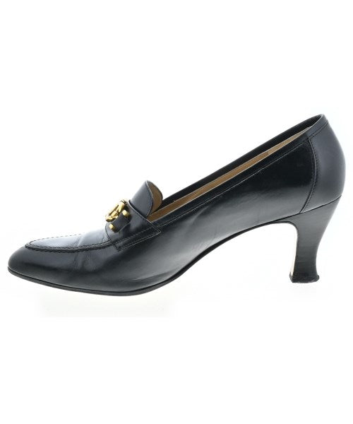 Salvatore Ferragamo รองเท้าส้นสูง