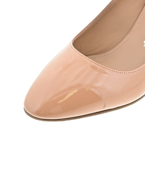 Salvatore Ferragamo รองเท้าส้นสูง