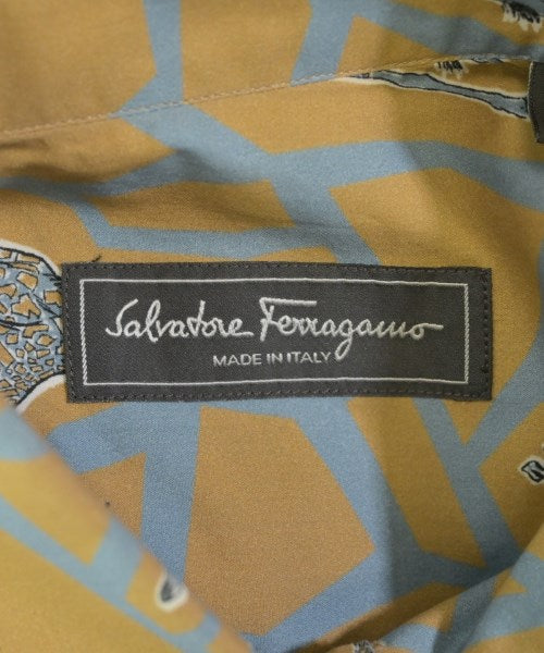 Salvatore Ferragamo เสื้อลำลอง