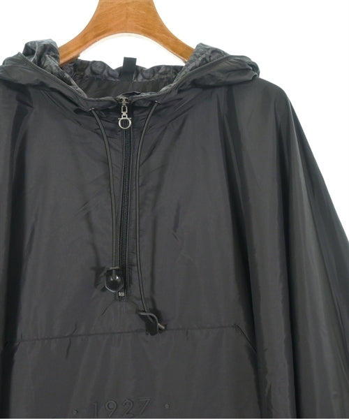 Salvatore Ferragamo เสื้อโค้ท อื่น
