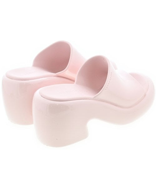 Salvatore Ferragamo รองเท้าแตะ