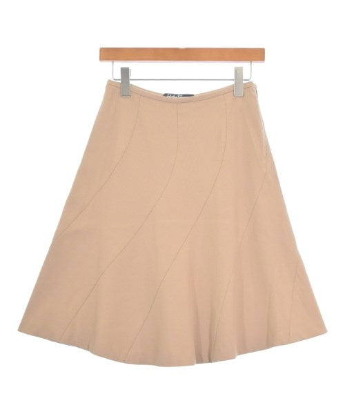 Salvatore Ferragamo กระโปรงยาวถึงเข่า