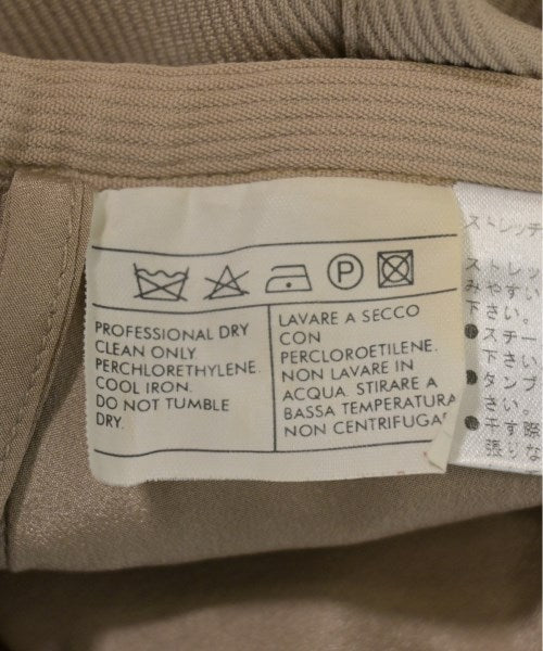 Salvatore Ferragamo กระโปรงยาวถึงเข่า