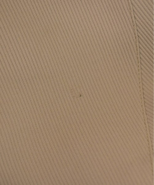 Salvatore Ferragamo กระโปรงยาวถึงเข่า