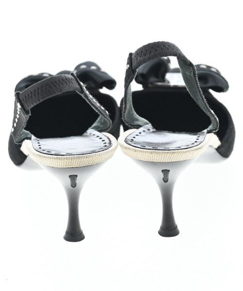 Salvatore Ferragamo รองเท้าแตะ