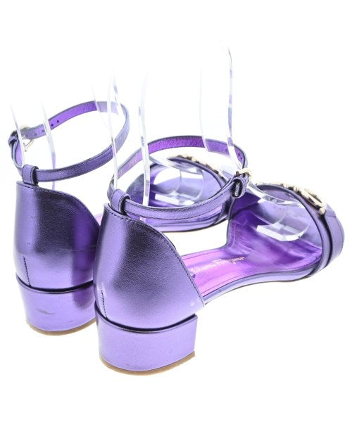 Salvatore Ferragamo รองเท้าส้นสูง