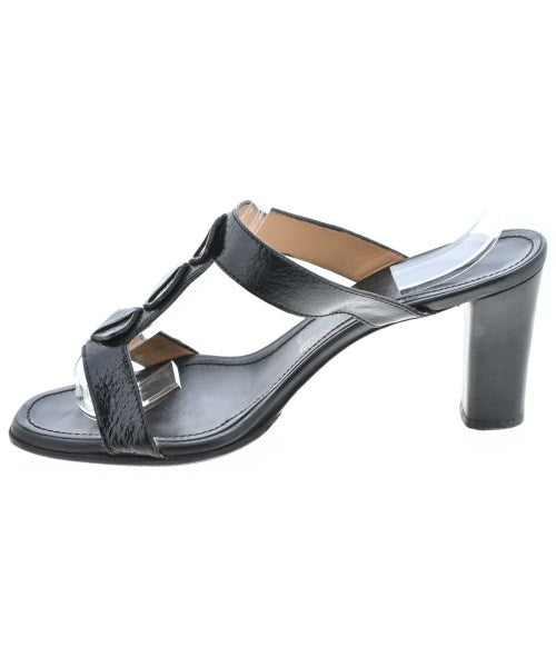 Salvatore Ferragamo รองเท้าแตะ