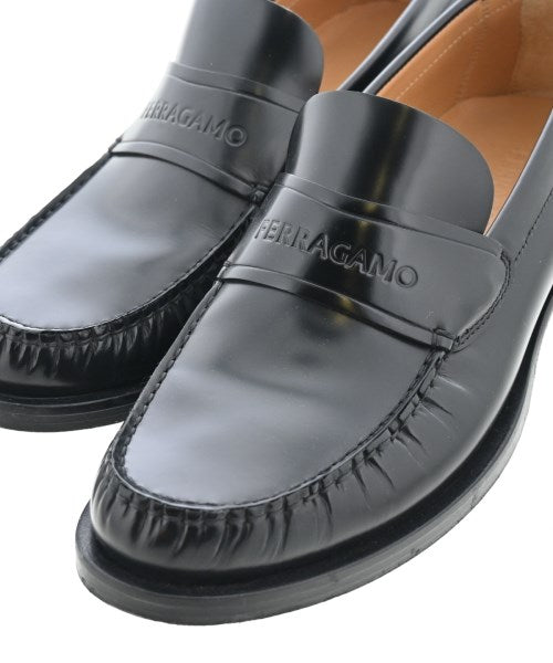 Salvatore Ferragamo รองเท้าสวมทางการ