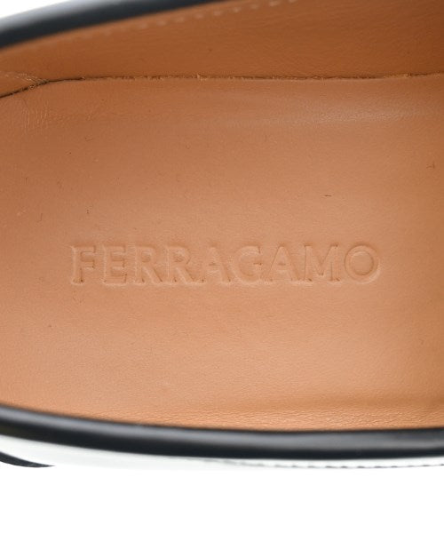 Salvatore Ferragamo รองเท้าสวมทางการ