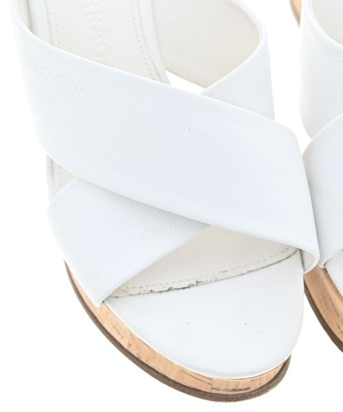 Salvatore Ferragamo รองเท้าแตะ