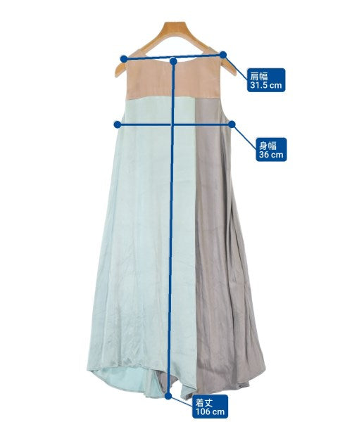 Salvatore Ferragamo ชุดเดรส